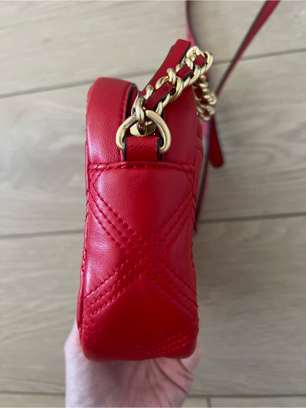 Tory Burch red fleming small Crossbody purse - Picture 4 of 11